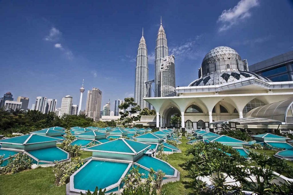 Tourist places in Malaysia Sightseeing in Malaysia Malaysia hotels Malaysia resorts Malaysia famous places